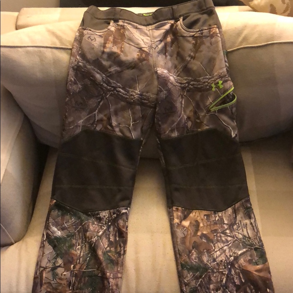 Under Armour storm pants